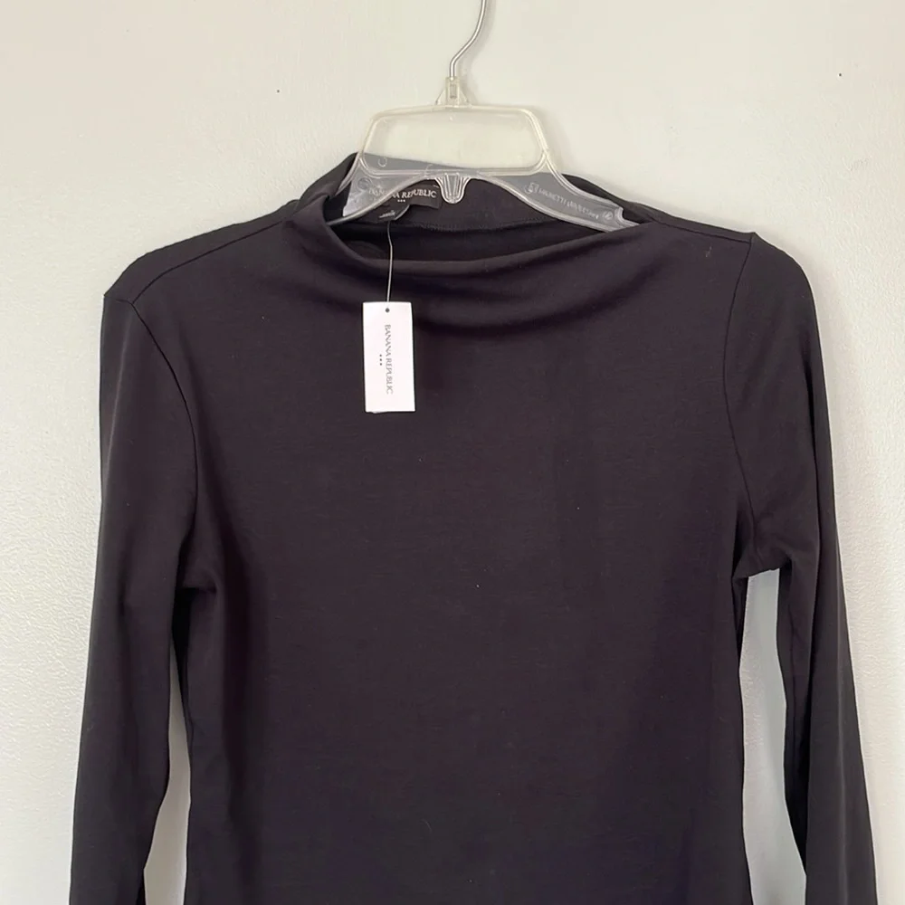 Banana Republic Black Long Sleeve Mock Neck Top - Picture 2 of 8